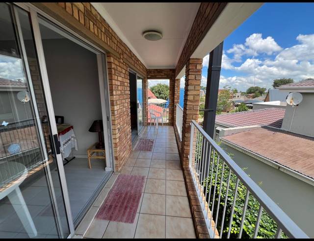 3 BEDROOM TOWNHOUSE FOR SALE IN MISTY BAY